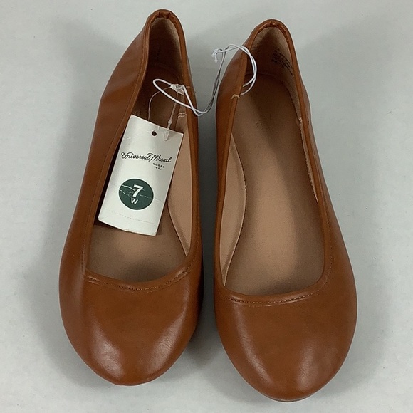Universal Thread Cognac Everly Memory Foam Flats New - Picture 2 of 4